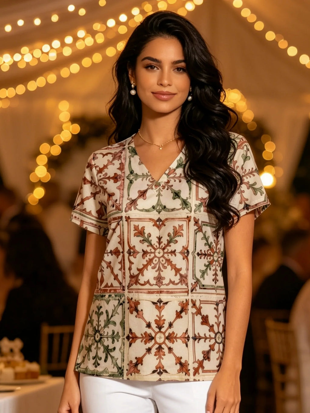 CLASSIC PRINTED V NECK TOP